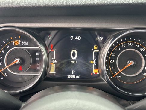 Used 2023 Jeep Wrangler Sport S image 26