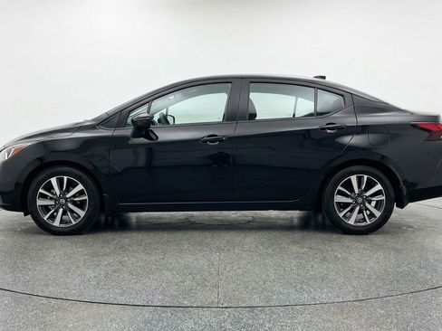 Used 2025 Nissan Versa SV FWD image 5