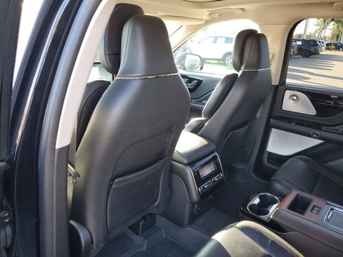 Used 2022 Lincoln Aviator Reserve w/ Equipment Group 201A image 16