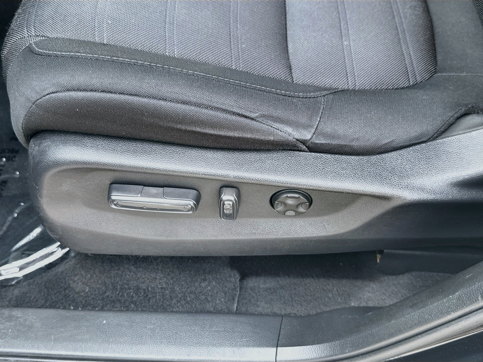 Used 2022 Honda CR-V EX image 17