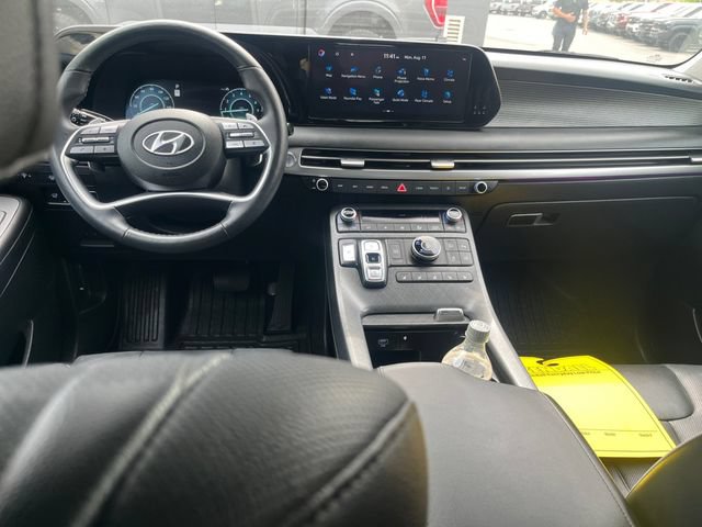 Certified 2025 Hyundai Palisade Limited AWD/4WD image 21