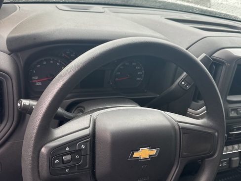 Used 2022 Chevrolet Silverado 1500 Custom image 20