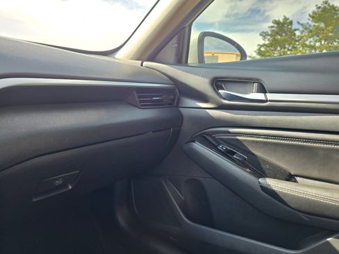Used 2021 Nissan Altima 2.5 SV FWD image 57