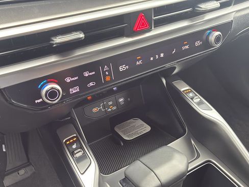 New 2026 Kia Sorento EX AWD/4WD image 30
