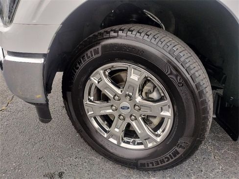 Used 2022 Ford F150 XLT w/ XTR Package image 14