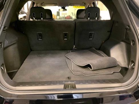 Used 2020 Chevrolet Equinox LT AWD/4WD image 35