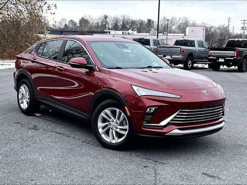 Certified 2024 Buick Envista Preferred w/ Convenience I Package image 2