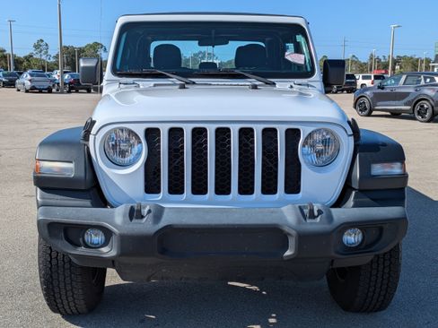 Used 2020 Jeep Gladiator Sport w/ Trailer Tow Package image 4