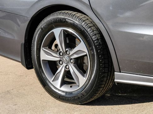 Used 2018 Honda Odyssey Touring image 51