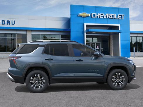 New 2026 Chevrolet Equinox LT image 5