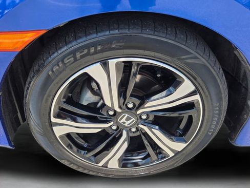Used 2017 Honda Civic Touring image 30