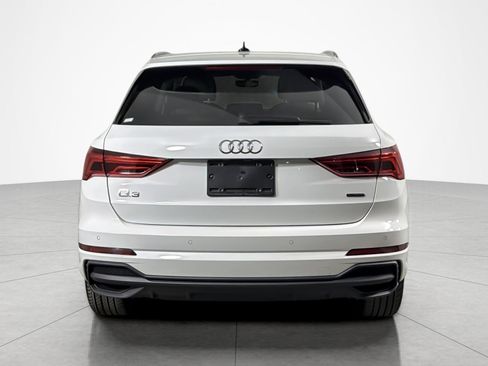 Used 2023 Audi Q3 2.0T Premium w/ Convenience Package AWD/4WD image 4