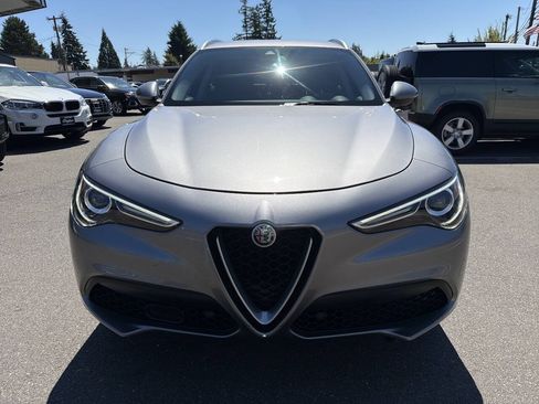 Used 2018 Alfa Romeo Stelvio Ti AWD/4WD image 12