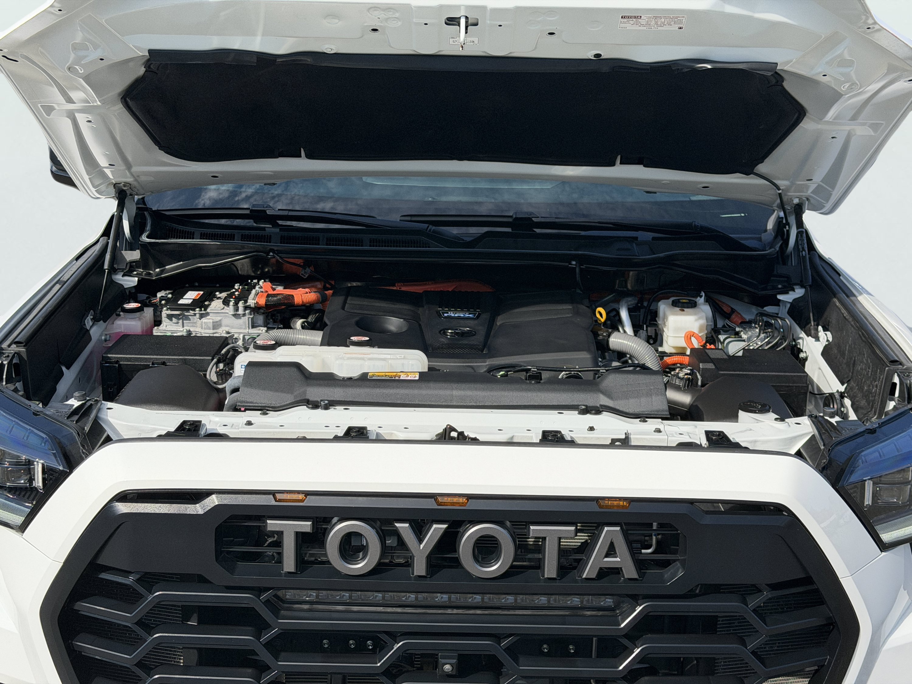 Used 2025 Toyota Sequoia TRD Pro AWD/4WD image 48