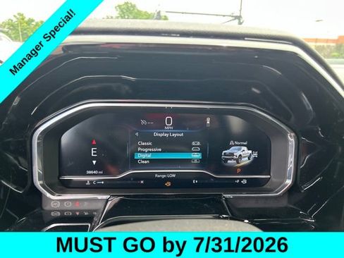 Used 2025 Chevrolet Silverado 1500 LT Trail Boss w/ Convenience Package II AWD/4WD image 20