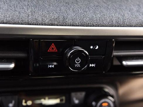 New 2026 Nissan Kicks SV image 15