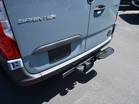 Used 2019 Mercedes-Benz Sprinter 144 image 14