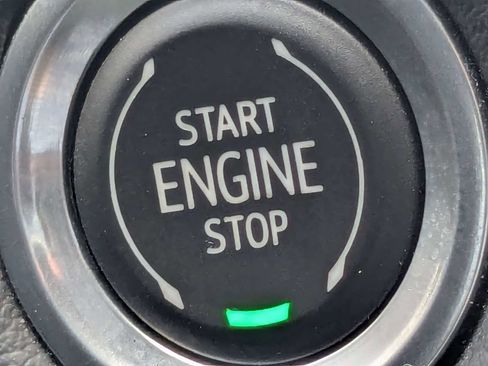 Used 2022 Chevrolet Tahoe RST RWD image 40