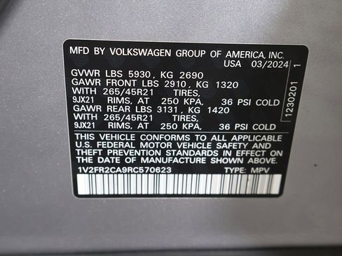 Used 2024 Volkswagen Atlas SEL Premium R-Line AWD/4WD image 65