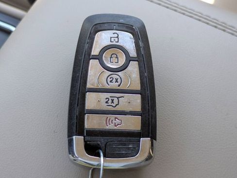 Used 2020 Lincoln Corsair FWD image 29