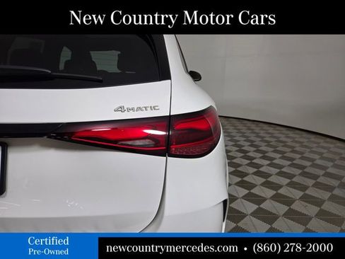 Certified 2025 Mercedes-Benz GLC 300 4MATIC image 9