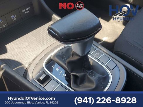 Certified 2024 Hyundai Kona SEL AWD/4WD image 34