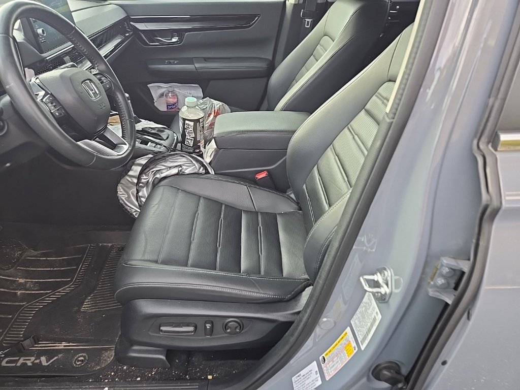Used 2025 Honda CR-V EX-L image 12