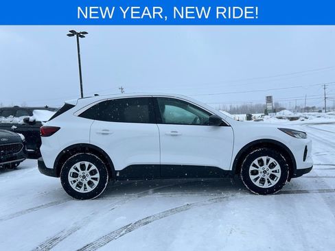 Certified 2024 Ford Escape Active image 7