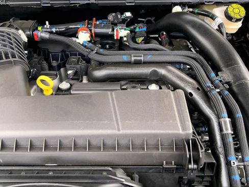 New 2026 Ford Maverick XL AWD/4WD image 17