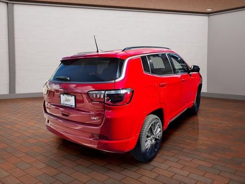Used 2022 Jeep Compass Limited AWD/4WD image 5