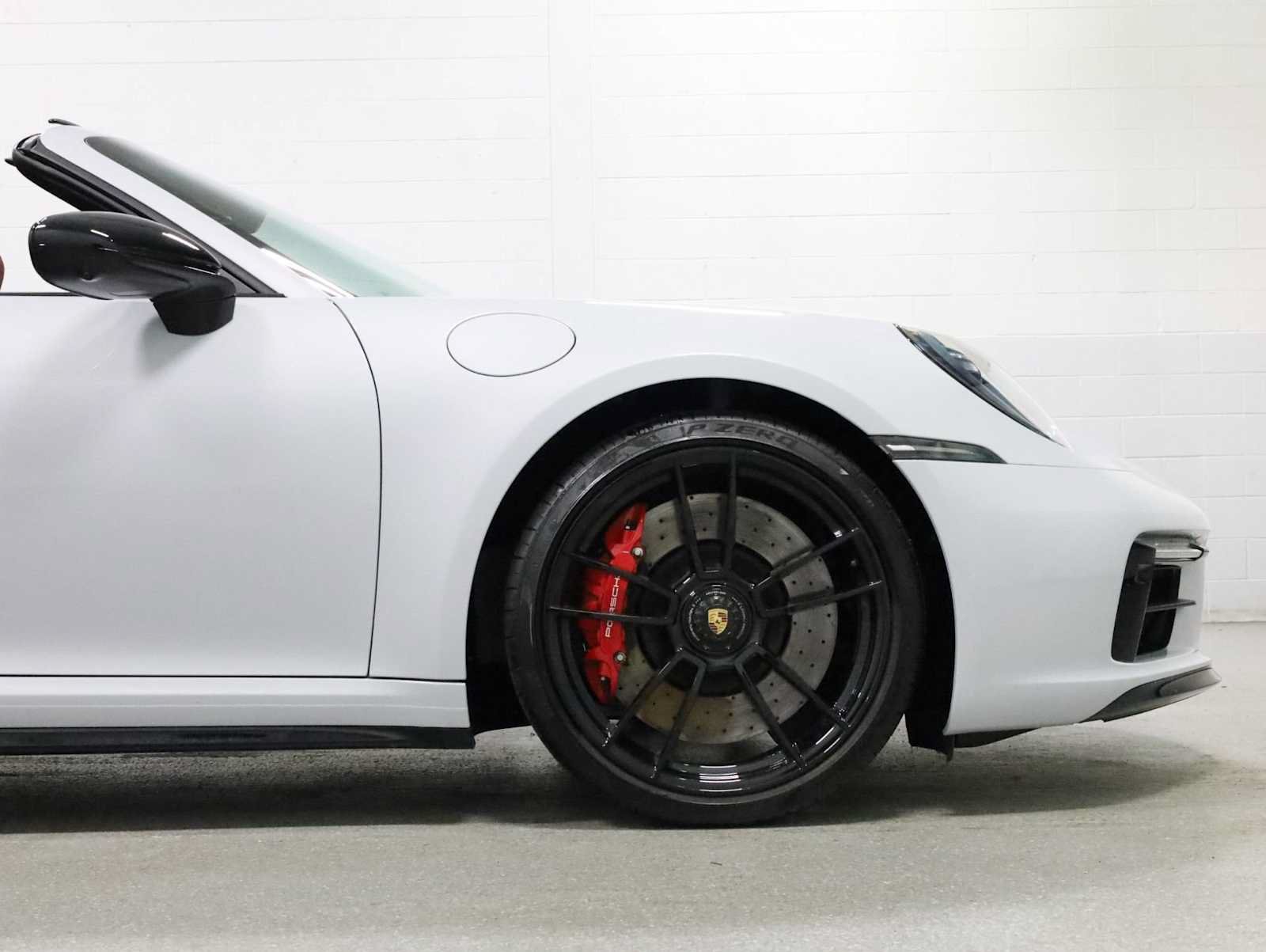 Certified 2024 Porsche 911 Targa 4 GTS AWD/4WD image 11
