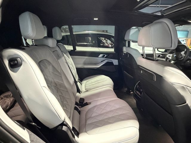 New 2026 BMW X7 xDrive40i w/ M Sport Package AWD/4WD image 27