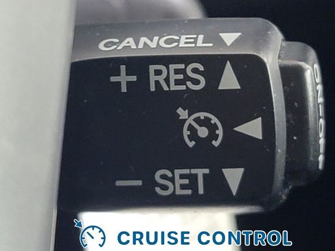 Used 2016 Toyota Prius C Persona Series image 19