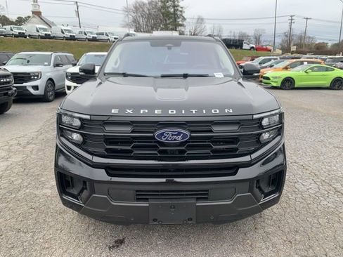 New 2025 Ford Expedition Max Active image 3