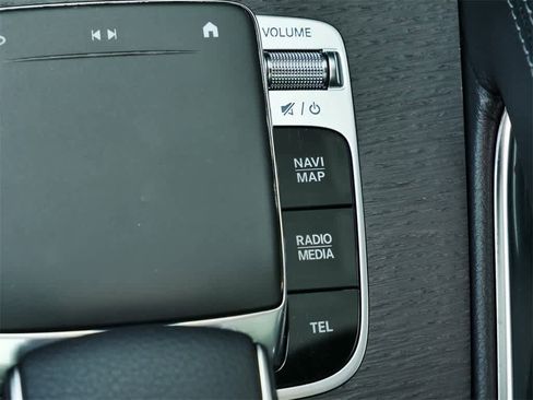 Used 2020 Mercedes-Benz GLE 580 4MATIC image 27