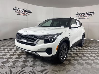 Used 2023 Kia Seltos LX