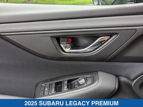 Certified 2025 Subaru Legacy Premium AWD/4WD image 19
