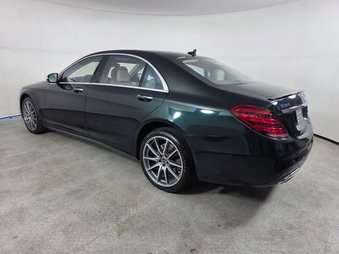Used 2020 Mercedes-Benz S 560 Sedan image 6