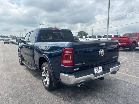 Used 2022 RAM 1500 Laramie AWD/4WD image 12