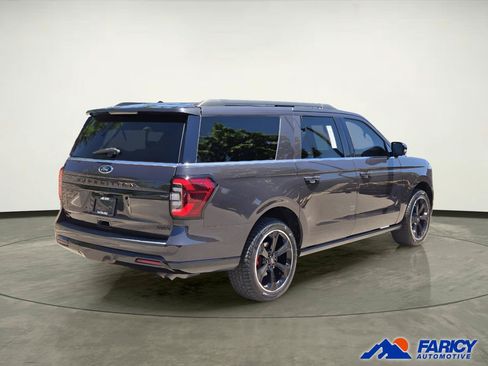Used 2022 Ford Expedition Max Limited AWD/4WD image 4
