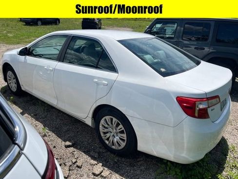 Used 2012 Toyota Camry LE FWD image 4