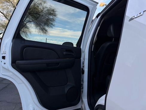 Used 2008 GMC Yukon SLT w/ SLT Preferred Equipment Group image 36