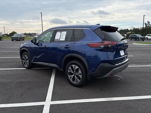 Used 2023 Nissan Rogue SV w/ SV Premium B Package FWD image 30
