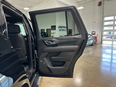 Used 2023 Chevrolet Tahoe RST w/ Luxury Package AWD/4WD image 39
