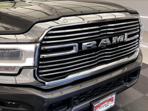Used 2022 RAM 2500 Laramie AWD/4WD image 30