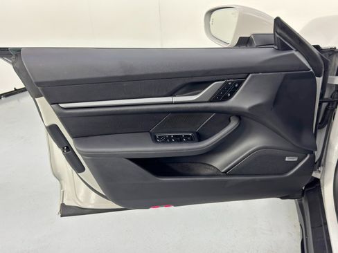Used 2025 Porsche Taycan 4S w/ Premium Package image 47