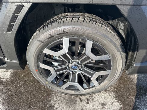 New 2026 Subaru Outback Touring XT image 32