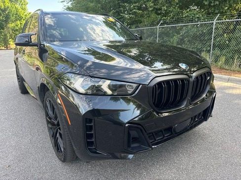 Used 2025 BMW X5 M60i AWD/4WD image 3
