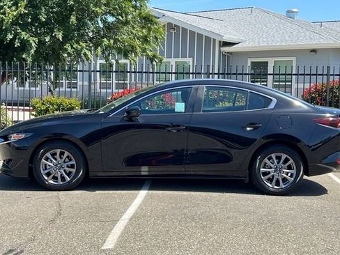 Certified 2024 MAZDA MAZDA3 s FWD image 7