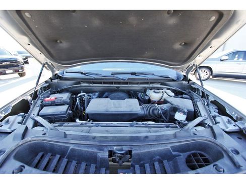 Certified 2024 Cadillac Escalade Sport Platinum w/ LPO, ONYX Package image 34